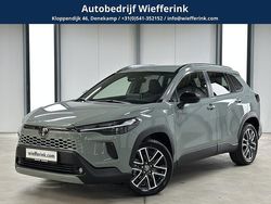 Groen Nieuw 2025 Toyota Corolla Cross Executive SUV | € 46.950