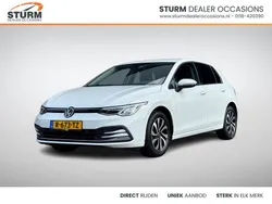 Hatchback Gebruikt 2022 VW Golf VIII Life Hatchback | € 24.980 (Eerlijke prijs)