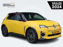 Jaune pop! eqj Gebruikt 2024 Renault R5 Iconic Hatchback | € 35.600 (Iets duurder)