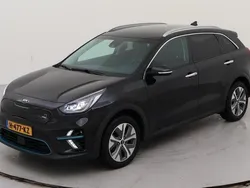 Zwart Gebruikt 2020 Kia e-Niro SUV | € 17.700 (Super prijs)