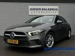 Grijs Gebruikt 2020 Mercedes A200 Business Sedan | € 22.900 (Super prijs)