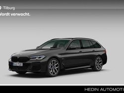 Zwart Gebruikt 2022 BMW 530e Comfort Edition Stationwagen | € 43.880 (Iets duurder)