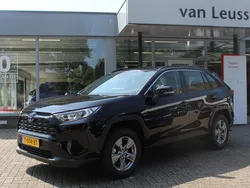 Gebruikt 2023 Toyota RAV4 Hybrid SUV | € 40.999 (Eerlijke prijs)