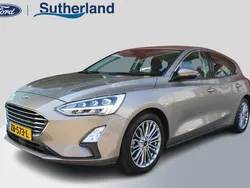 Grijs Gebruikt 2018 Ford Focus Business Edition Hatchback | € 14.900 (Eerlijke prijs)