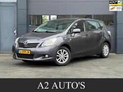 Grijs Gebruikt 2010 Toyota Verso Comfort MPV | € 6.950 (Goede deal)