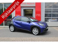 Blauw Gebruikt 2022 Toyota Aygo Pulse Hatchback | € 19.900 (Eerlijke prijs)