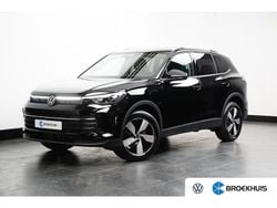 Zwart Nieuw 2025 VW Tiguan Life SUV | € 50.895 (Goede deal)