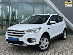 Wit Gebruikt 2018 Ford Kuga Trend SUV | € 14.950 (Eerlijke prijs)
