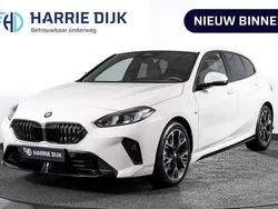 Wit Gebruikt 2025 BMW 120 M Sport Hatchback | € 39.795 (Super prijs)
