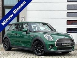 Groen (metallic) Gebruikt 2021 Mini ONE Chili Hatchback | € 18.990 (Eerlijke prijs)