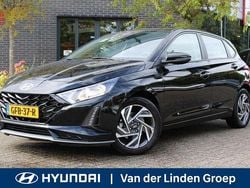 Zwart Gebruikt 2024 Hyundai i20 Comfort Hatchback | € 20.450 (Eerlijke prijs)