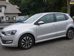Grijs, metallic lak Gebruikt 2015 VW Polo Edition Hatchback | € 8.400 (Eerlijke prijs)