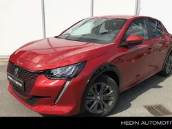 Rood Gebruikt 2022 Peugeot e-208 Active Hatchback | € 17.250 (Goede deal)