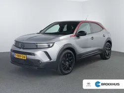 Grijs, metallic lak Gebruikt 2022 Opel Mokka-e GS Line SUV | € 22.400 (Iets duurder)