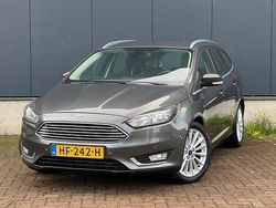 Grijs Gebruikt 2015 Ford Focus Titanium Stationwagen | € 4.950