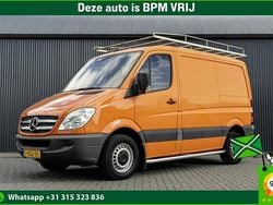 Oranje Gebruikt 2010 Mercedes 219 Van | € 10.950