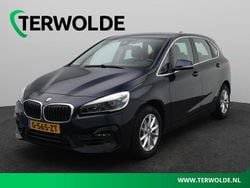 Blauw Gebruikt 2020 BMW 218 Executive Stationwagen | € 22.445 (Goede deal)