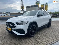 Wit Gebruikt 2021 Mercedes GLA250 AMG line SUV | € 36.945 (Eerlijke prijs)