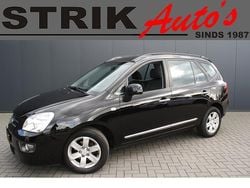 Zwart Gebruikt 2008 Kia Carens MPV | € 2.689 (Eerlijke prijs)