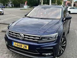 Blauw Gebruikt 2017 VW Tiguan R-line SUV | € 20.999 (Eerlijke prijs)