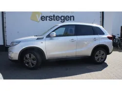 Grijs Gebruikt 2022 Suzuki Vitara SUV | € 22.750 (Eerlijke prijs)