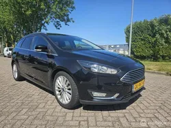 Zwart Gebruikt 2015 Ford Focus Titanium Stationwagen | € 4.499 (Eerlijke prijs)