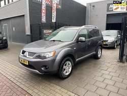Grijs Gebruikt 2009 Mitsubishi Outlander SUV | € 3.999 (Goede deal)