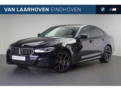 Zwart Gebruikt 2022 BMW 520 Executive Sedan | € 40.950 (Eerlijke prijs)