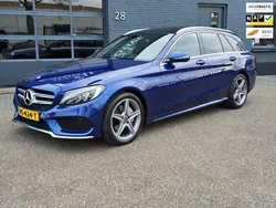 Blauw, metallic lak Gebruikt 2017 Mercedes C180 Business Stationwagen | € 18.950 (Eerlijke prijs)
