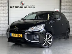 Zwart Gebruikt 2022 Mitsubishi Space Star Intense Hatchback | € 16.500 (Eerlijke prijs)
