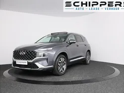 Grijs Gebruikt 2023 Hyundai Santa Fe Premium SUV | € 45.900 (Eerlijke prijs)