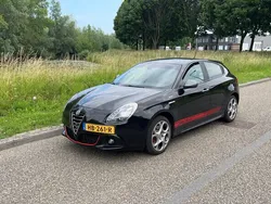 Zwart Gebruikt 2015 Alfa Romeo Giulietta Sprint Hatchback | € 12.945 (Eerlijke prijs)