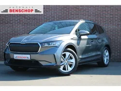 Grijs Nieuw 2025 Skoda Enyaq iV Selection SUV | € 34.950 (Eerlijke prijs)