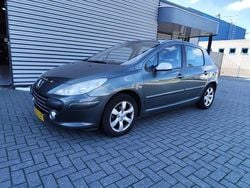 Grijs Gebruikt 2007 Peugeot 307 Premium Hatchback | € 999 (Goede deal)