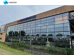 Zwart Gebruikt 2024 Citroën C3 PureTech Hatchback | € 17.940 (Eerlijke prijs)