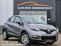 Grijs, metallic lak Gebruikt 2015 Renault Captur Dynamique SUV | € 8.950 (Eerlijke prijs)
