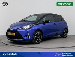 Blauw (metallic) Gebruikt 2018 Toyota Yaris Hybrid Plus Hatchback | € 17.445 (Eerlijke prijs)
