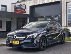 Blauw Gebruikt 2018 Mercedes A180 AMG line Hatchback | € 14.950 (Eerlijke prijs)