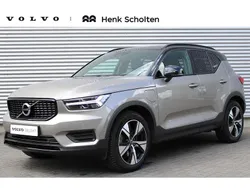 Grijs Gebruikt 2022 Volvo XC40 Inscription SUV | € 37.950 (Eerlijke prijs)