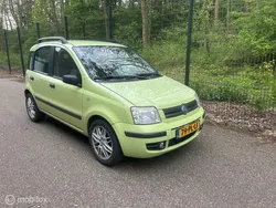 Groen Gebruikt 2004 Fiat Panda Dynamic Hatchback | € 2.600 (Eerlijke prijs)