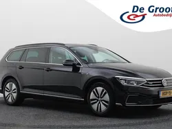 Zwart Gebruikt 2020 VW Passat Business Stationwagen | € 21.950 (Goede deal)