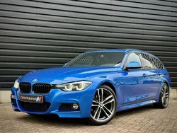 Blauw / estorilblau 2 metallic (b45) Gebruikt 2018 BMW 320 M Sport Stationwagen | € 24.950 (Eerlijke prijs)