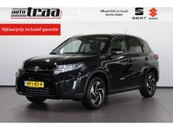 Zwart Gebruikt 2025 Suzuki Vitara Style SUV | € 28.950 (Eerlijke prijs)