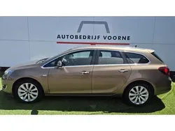 Beige Gebruikt 2012 Opel Astra Sport Stationwagen | € 5.950 (Eerlijke prijs)