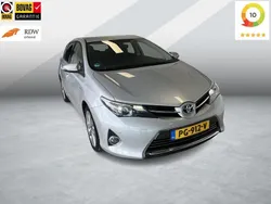 Grijs Gebruikt 2014 Toyota Auris Executive Hatchback | € 10.450 (Eerlijke prijs)
