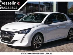 Wit Gebruikt 2024 Peugeot 208 Allure Hatchback | € 21.750 (Goede deal)