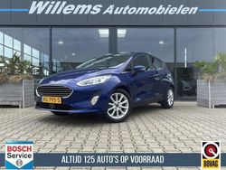 Blauw Gebruikt 2017 Ford Fiesta Titanium Hatchback | € 10.942 (Eerlijke prijs)