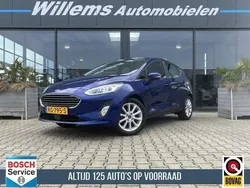 Blauw Gebruikt 2017 Ford Fiesta Titanium Hatchback | € 11.450 (Eerlijke prijs)