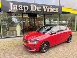 Rood Gebruikt 2023 Opel Corsa Ultimate Hatchback | € 16.950 (Eerlijke prijs)