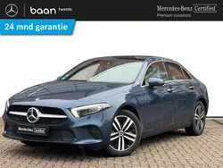Blauw, metallic lak Gebruikt 2023 Mercedes A250 Business Sedan | € 36.900 (Iets duurder)
